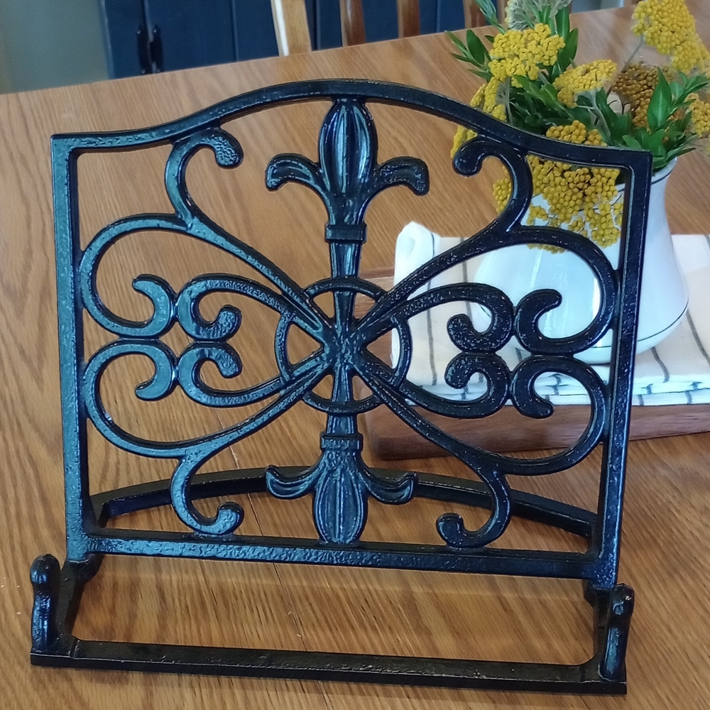 Black Metal Cookbook Stand